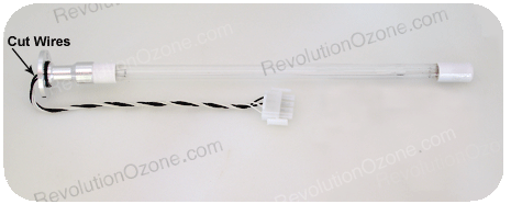 A picture of the wire and connector on a white box.